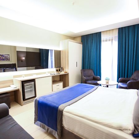 Random Suit Otel อิสตันบูล ภายนอก รูปภาพ